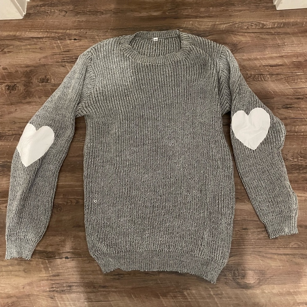 Women’s Grey with White Hearts Sweater size: M